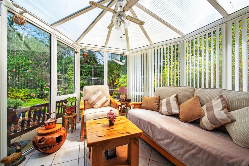 Additional image 8 of Johns Close, Studley, Warwickshire, B80