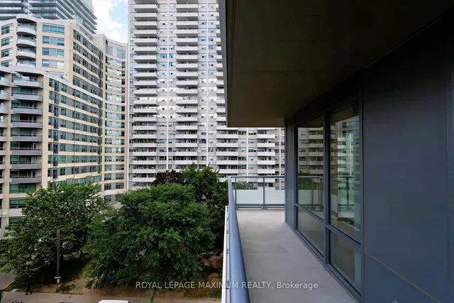 Additional image 30 of 50 Dunfield Ave Unit 719