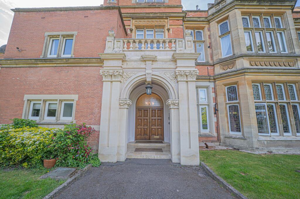 Additional image 2 of Warwick Road, Knowle, B93