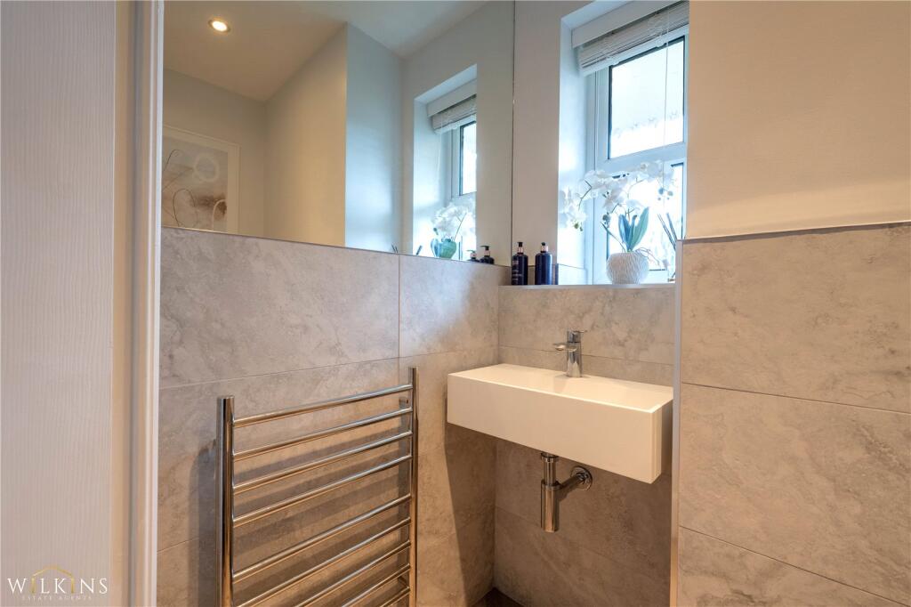 Additional image 16 of Kempton Drive, Dosthill, Tamworth, Staffordshire, B77