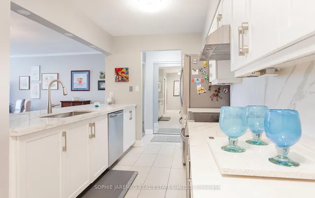 Additional image 4 of 22 Southport St Unit 538