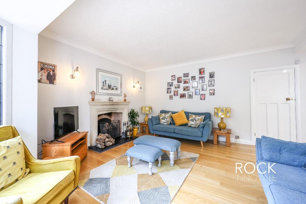 房产图片 8 - 沃尔瑟姆路，萨顿科尔德菲尔德，西米德兰兹，B75