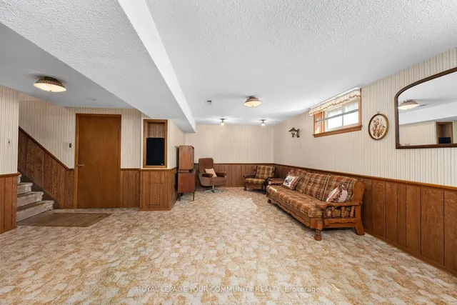 Additional image 32 of 37 Boarhill Dr