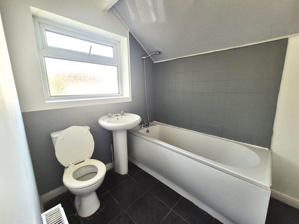 Additional image 11 of Grange Avenue, Sutton Coldfield, B75