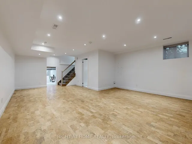 Additional image 23 of 475 Donlands Ave