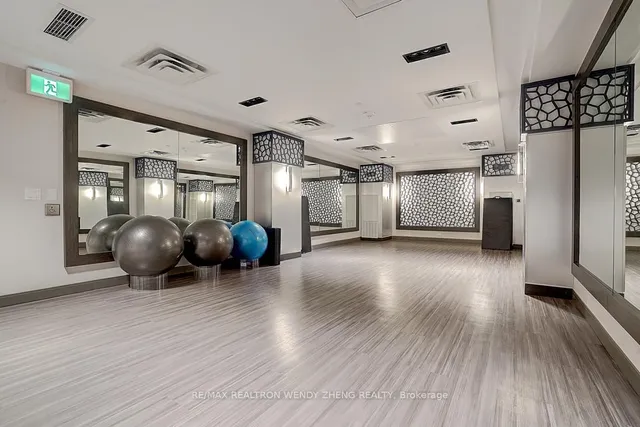 Additional image 43 of 543 Richmond St Unit 307