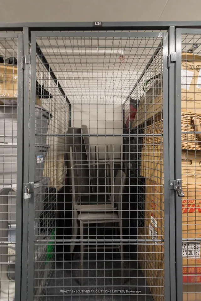 Additional image 41 of 36 Zorra St Unit 405