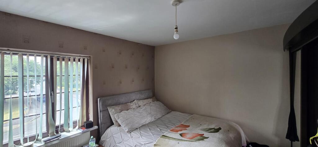 Additional image 19 of Stretton Road, Shirley