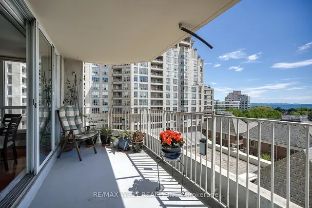 Additional image 39 of 2285 Lake Shore Blvd Unit 602