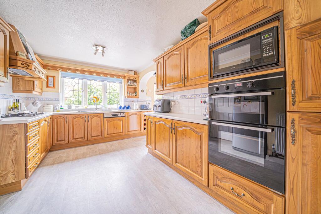 Additional image 4 of Littlewood Close, Solihull, B91