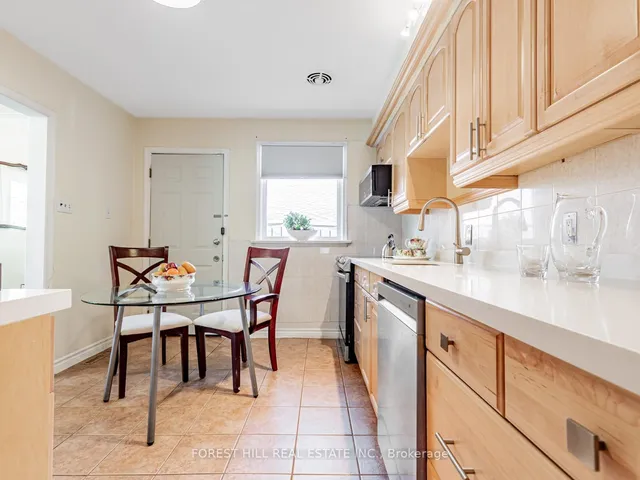 Additional image 8 of 27 Fitzgibbon Ave