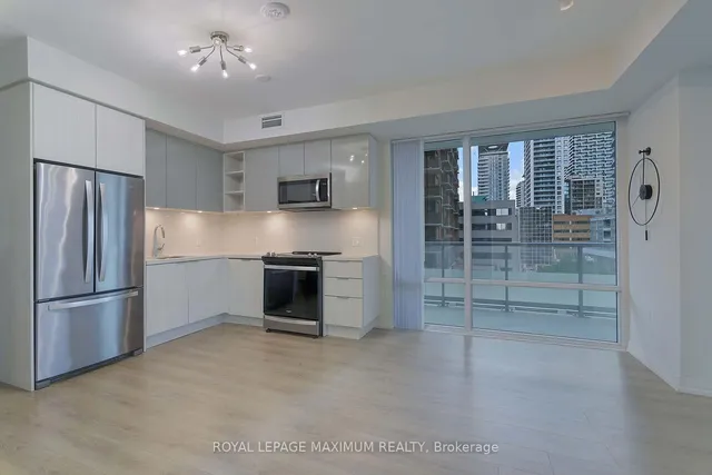 Additional image 15 of 50 Dunfield Ave Unit 719