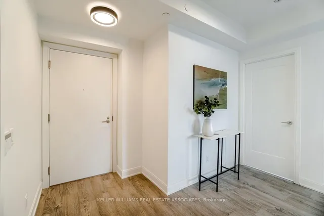 Additional image 5 of 70 Annie Craig Dr Unit 4004