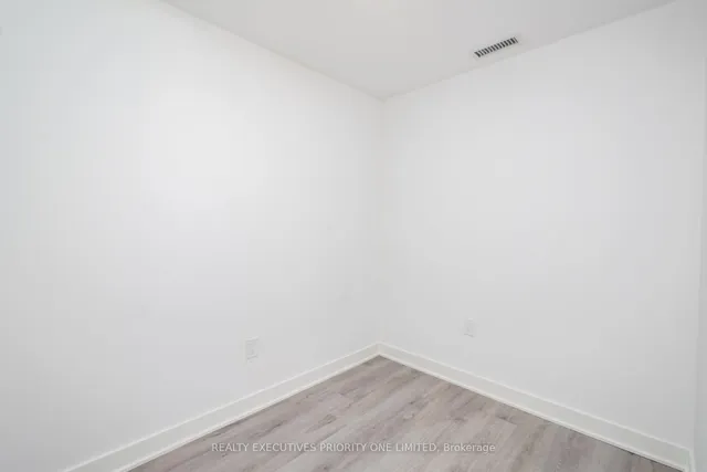 Additional image 20 of 36 Zorra St Unit 405