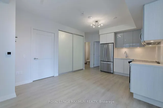 Additional image 12 of 50 Dunfield Ave Unit 719