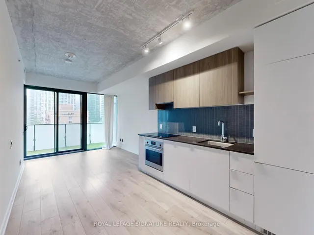 Additional image 21 of 161 Roehampton Ave Unit 605