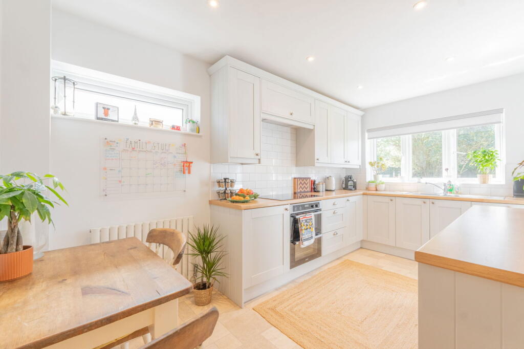 Additional image 6 of The Lodge, Alcester Road, Studley, B80 7NY