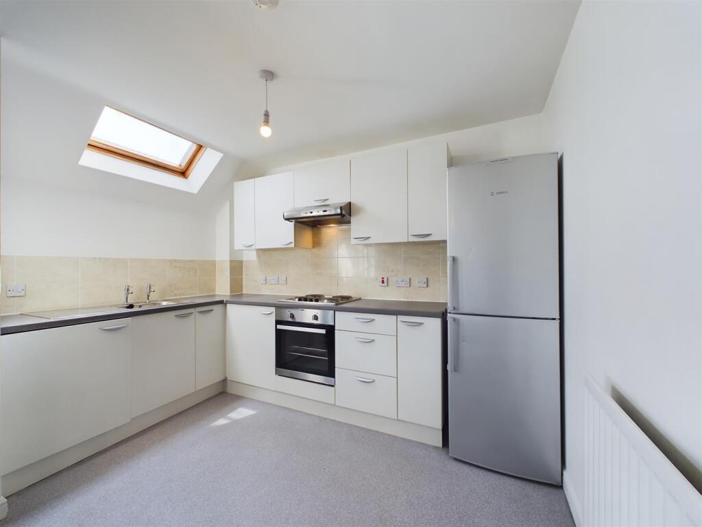 Additional image 4 of 328 Wharf LaneSolihull