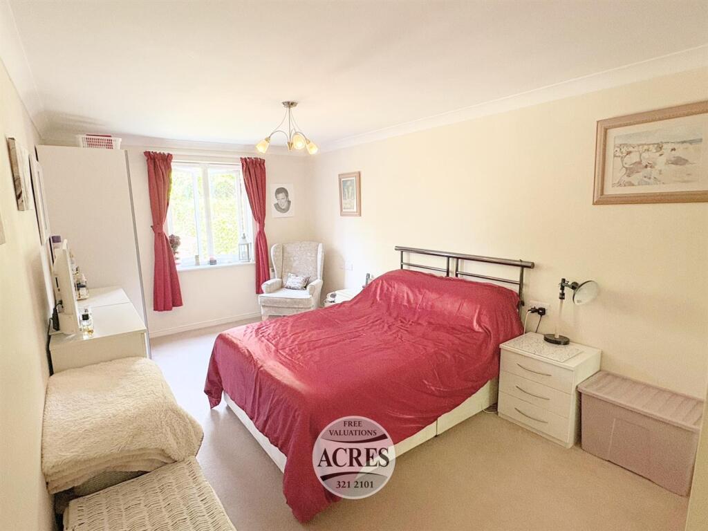 Additional image 10 of Owen Court, 2-12 Hollyfield Road