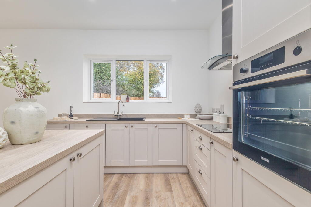 Additional image 12 of Egan Close, Dordon, Tamworth, B78 1AT