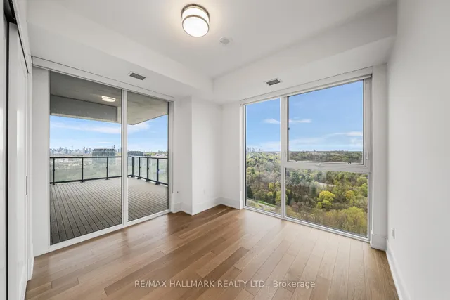 Additional image 21 of 10 Inn On The Park Dr Unit 1710