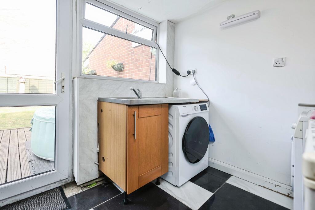 Additional image 13 of Cranhill Close, Solihull, B92