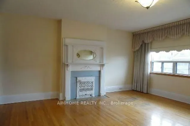 Additional image 9 of 598 Bathurst St