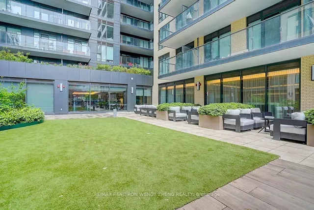 Additional image 48 of 543 Richmond St Unit 307