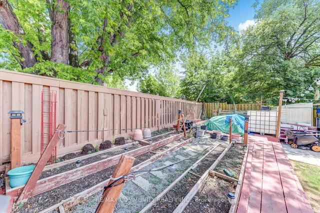 Additional image 38 of 837 Scarborough Golf Club Rd