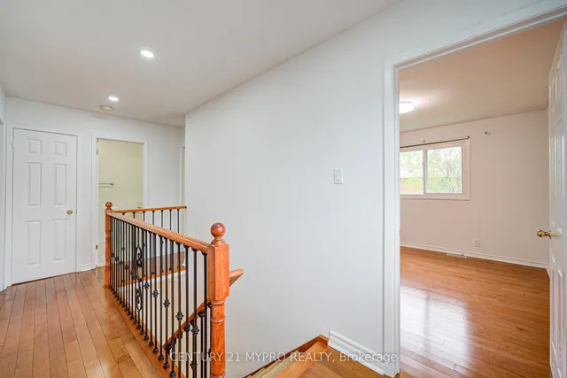 Additional image 18 of 27 Dalbret Cres