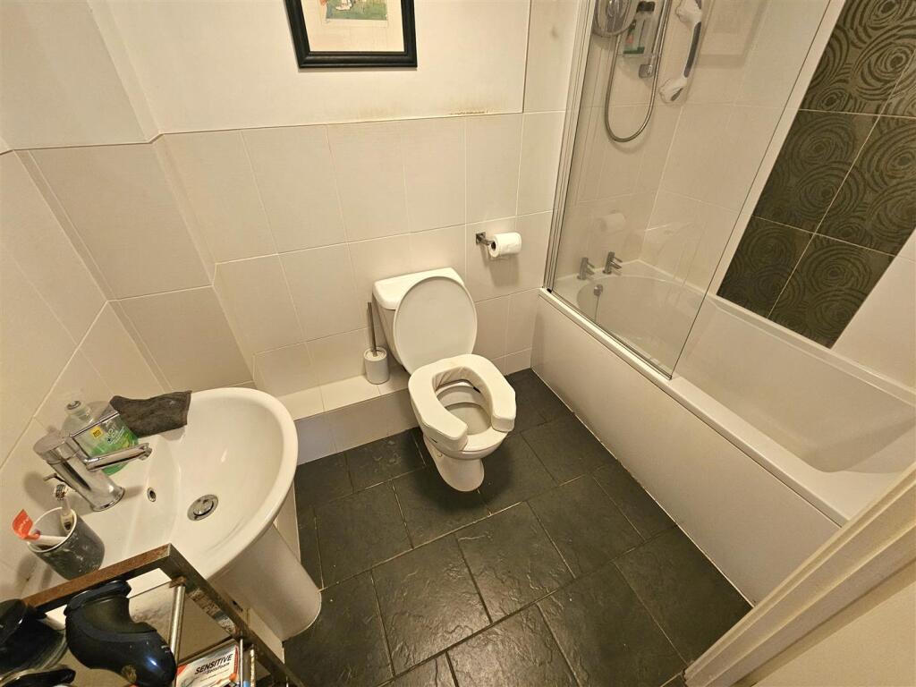 Additional image 11 of Warwick Park Court, Warwick Road, Solihull