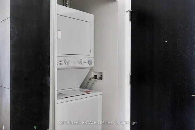 Additional image 24 of 158 Front St Unit 2210