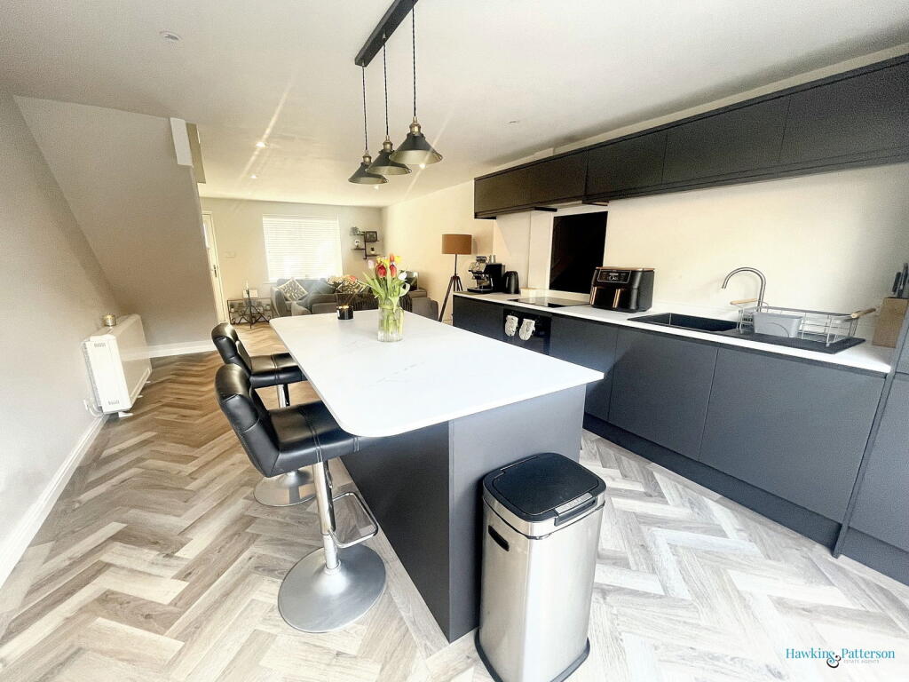 Additional image 5 of Henley Park Court, Warwick Road, Henley-in-Arden, B95 5FF