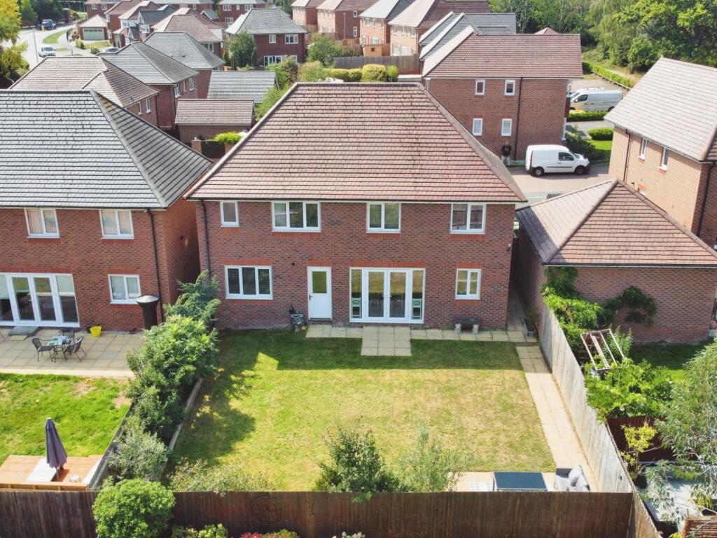 Additional image 27 of Alstonefield Close, Amington, Tamworth