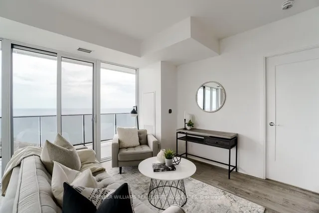 Additional image 18 of 70 Annie Craig Dr Unit 4004