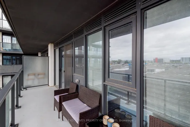 Additional image 21 of 36 Zorra St Unit 405