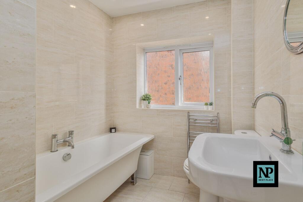 Additional image 31 of Newport, Amington, B77