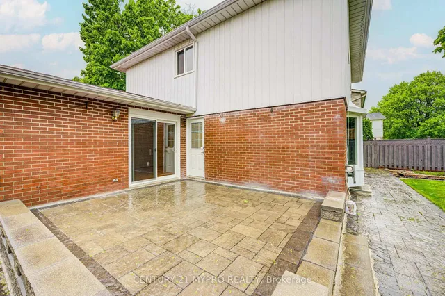 Additional image 41 of 27 Dalbret Cres