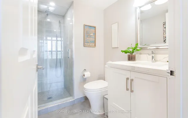 Additional image 21 of 22 Southport St Unit 538