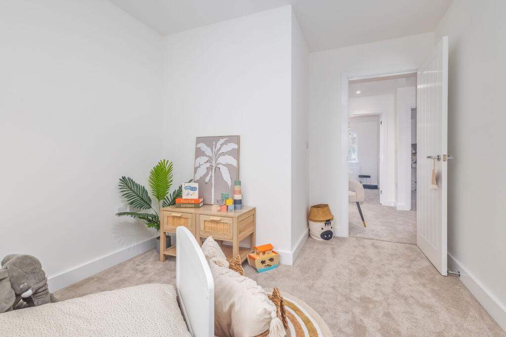 Additional image 24 of Egan Close, Dordon, Tamworth, B78 1AT