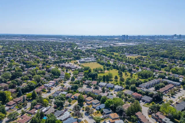 Additional image 38 of 37 Boarhill Dr