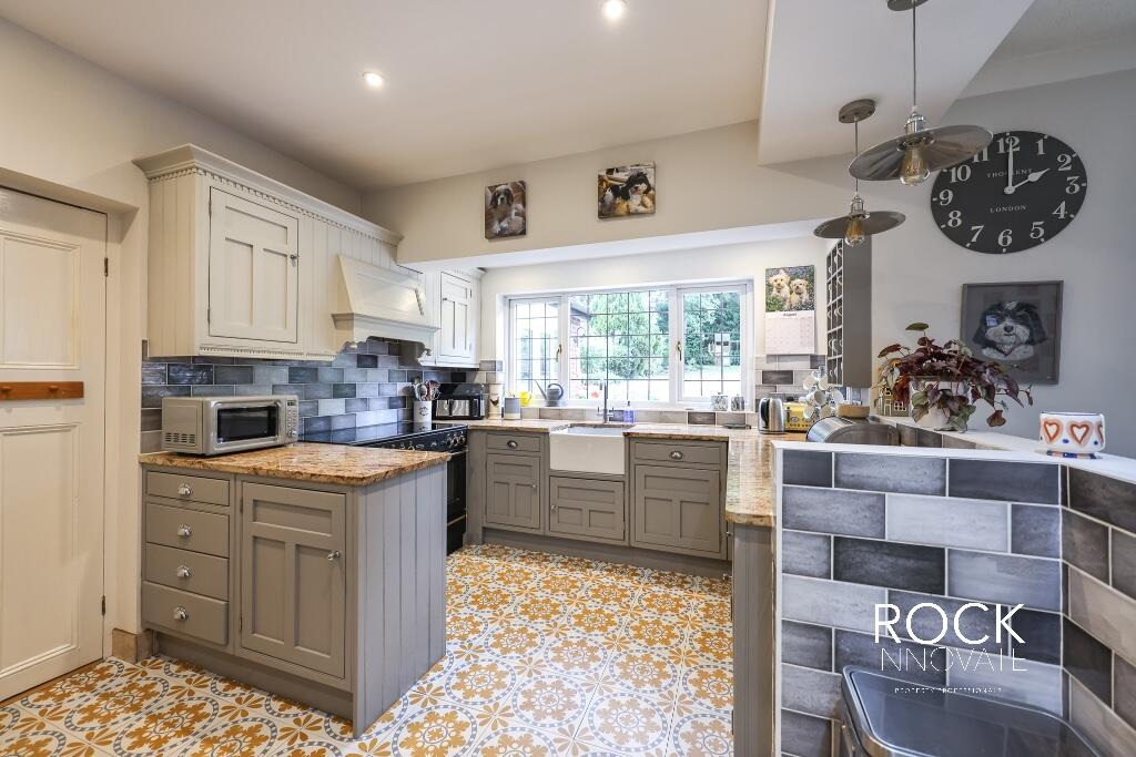 房产图片 12 - 沃尔瑟姆路，萨顿科尔德菲尔德，西米德兰兹，B75