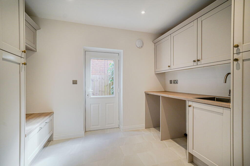 Additional image 29 of Northbrook Road, Shirley