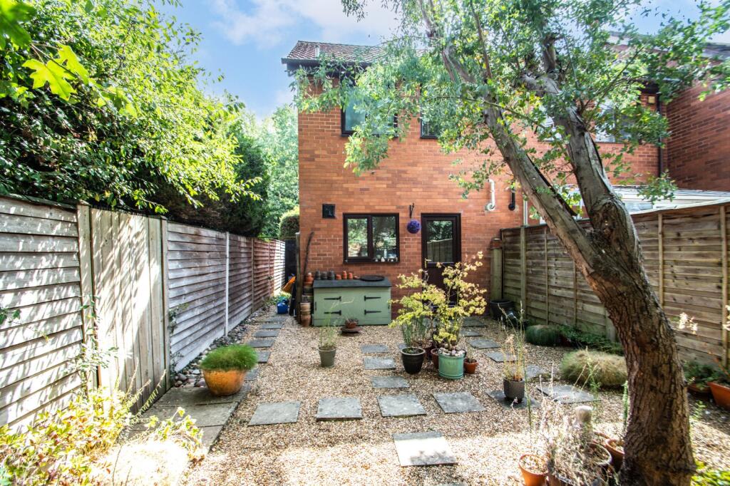 Additional image 11 of Parkfield Close, Redditch, Worcestershire, B98