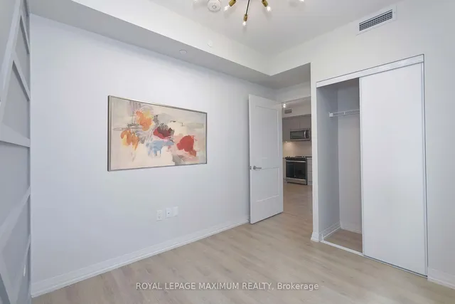 Additional image 23 of 50 Dunfield Ave Unit 719