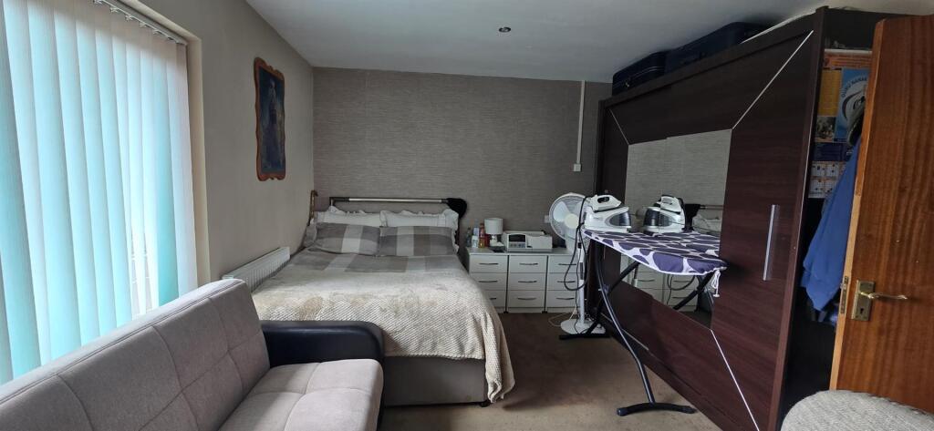 Additional image 8 of Stretton Road, Shirley