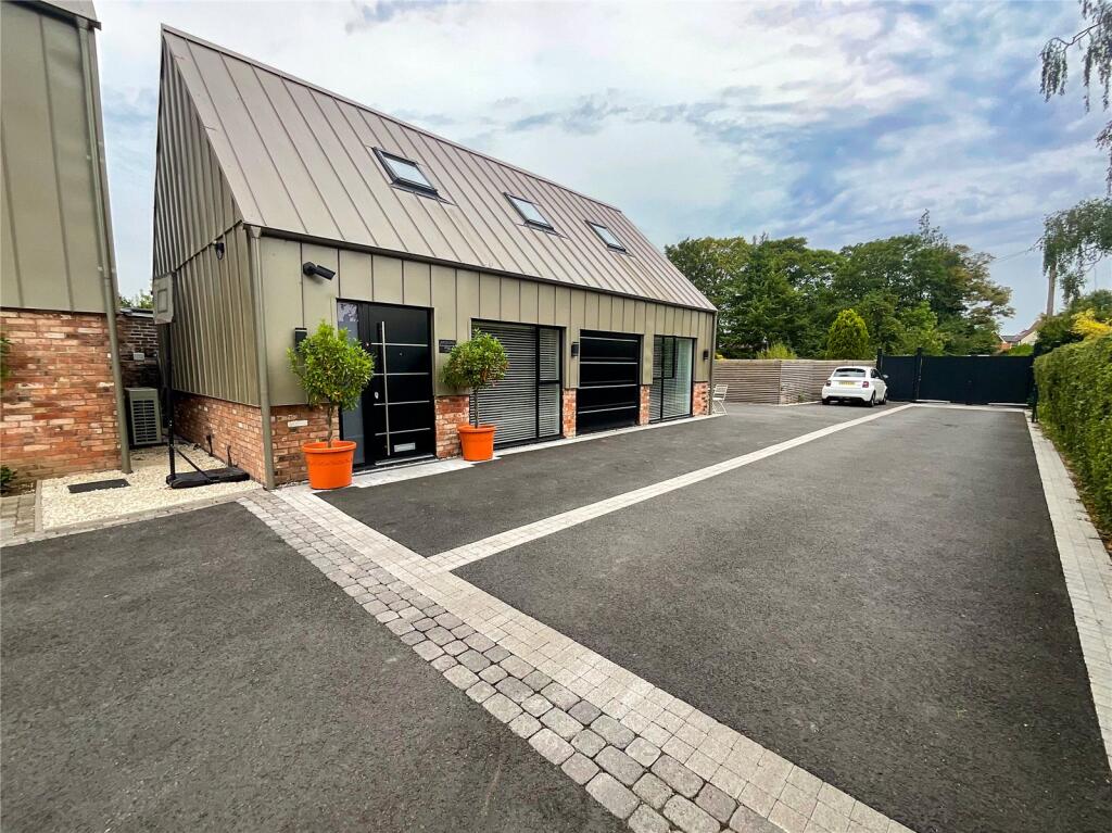 Park Lane, Bonehill, Tamworth, Staffordshire, B78