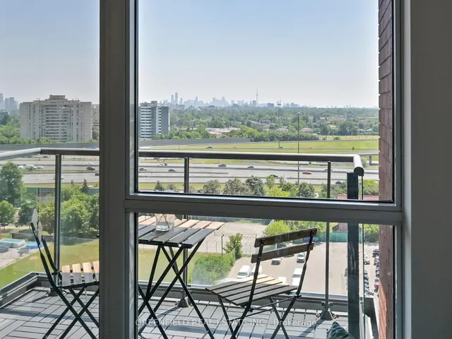 Additional image 27 of 31 Tippett Rd Unit 1310