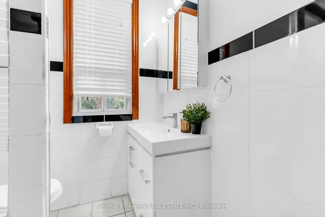 Additional image 16 of 58 Pauline Ave