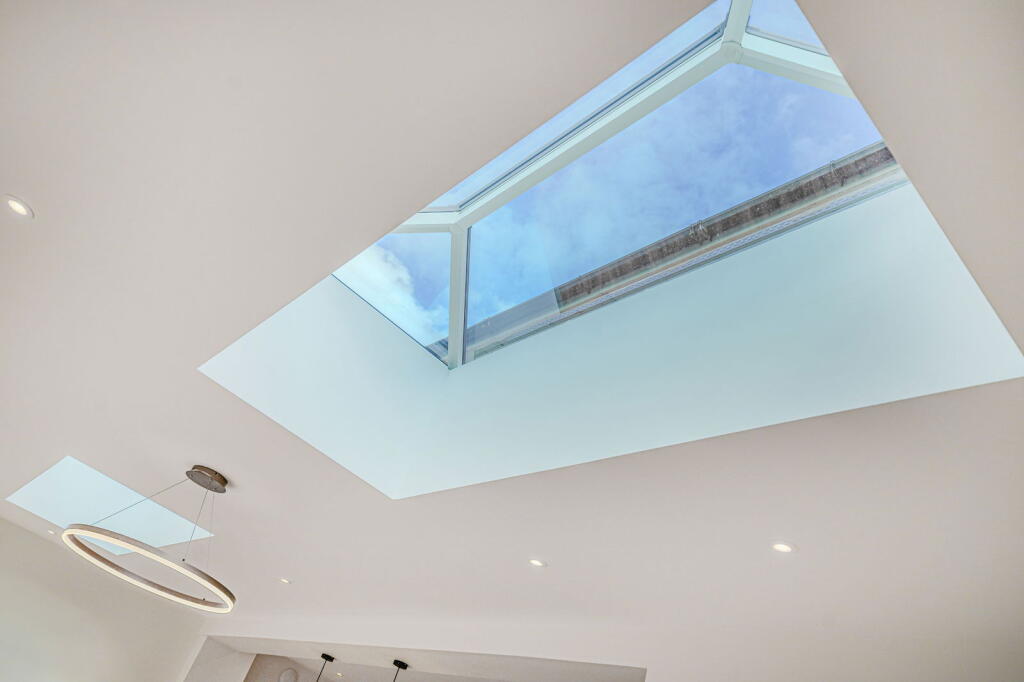 Additional image 31 of Northbrook Road, Shirley